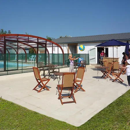 Vakantiepark Terres De France - Les Hameaux Des Marines Saint-Denis-dʼOléron