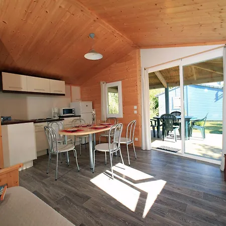 Terres De France - Les Hameaux Des Marines Vakantiepark