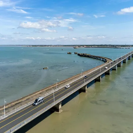 Terres De France - Les Hameaux Des Marines Vakantiepark 2*