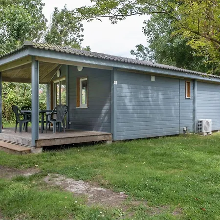 Terres De France - Les Hameaux Des Marines 2* Saint-Denis-dʼOléron