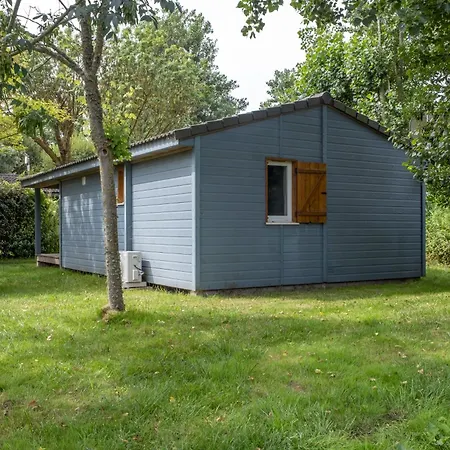 Terres De France - Les Hameaux Des Marines Vakantiepark 2*