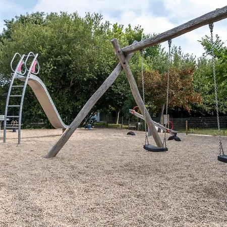 Terres De France - Les Hameaux Des Marines Ferienpark Saint-Denis-dʼOléron
