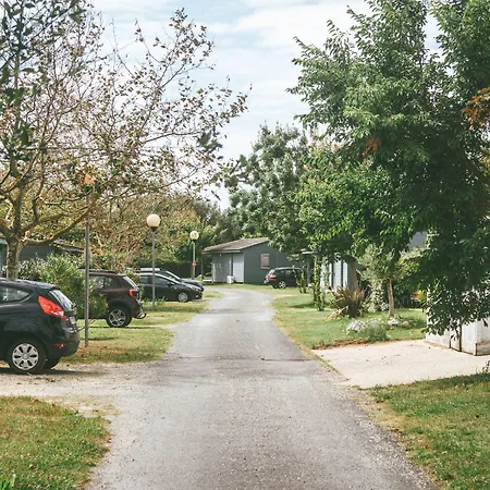 Terres De France - Les Hameaux Des Marines 2*