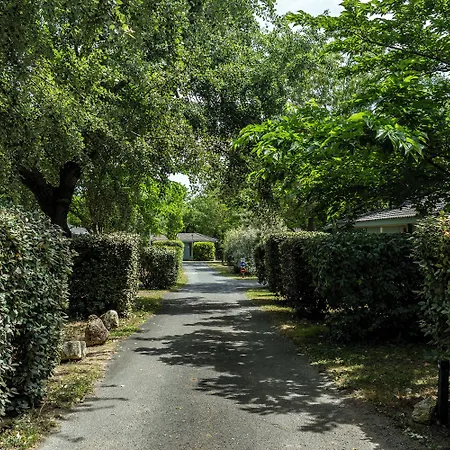 Kompleks wypoczynkowy Terres De France - Les Hameaux Des Marines Saint-Denis-dʼOléron