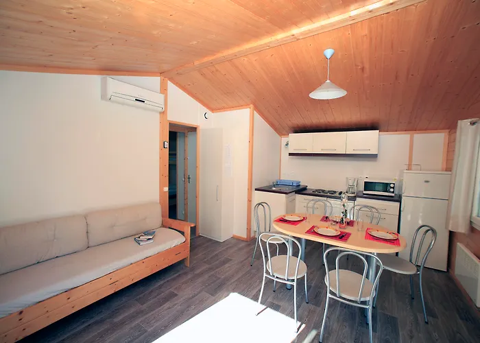 Terres De France - Les Hameaux Des Marines 2*