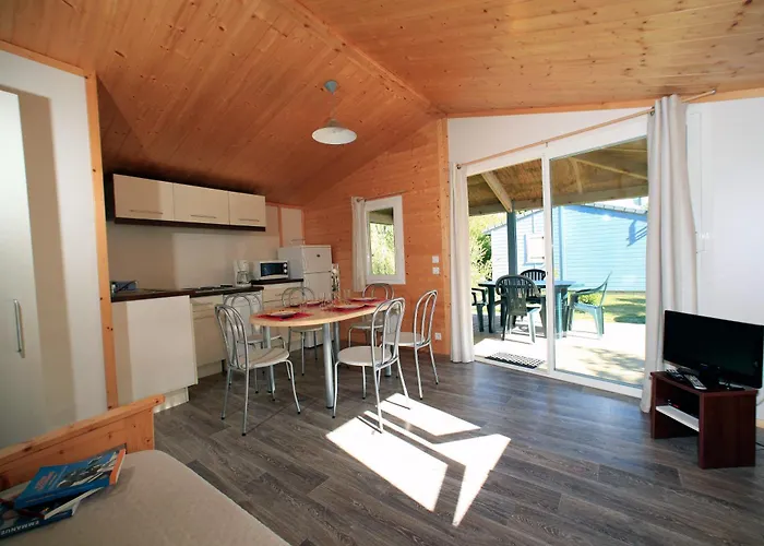 Terres De France - Les Hameaux Des Marines Holiday park