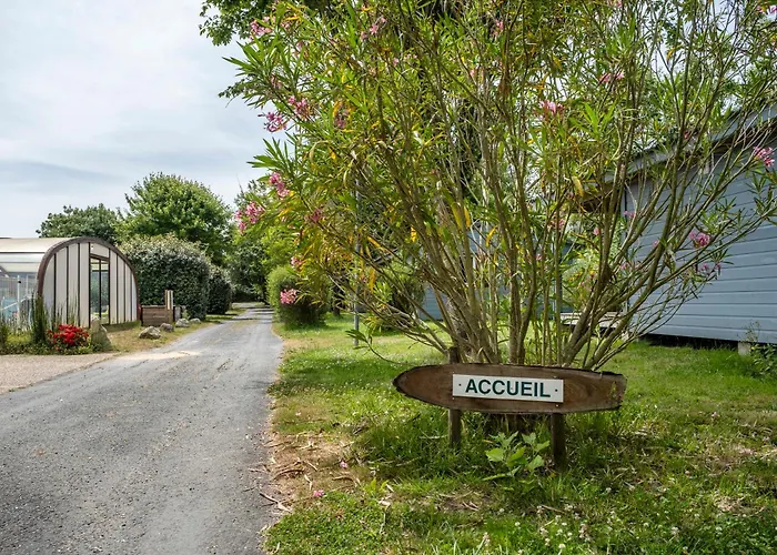 Holiday park Terres De France - Les Hameaux Des Marines 2*